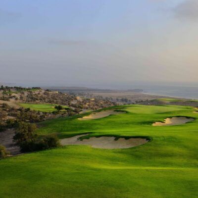 15 minutes from downtown Agadir, the Tazegzout golf course offers golfers an 18-hole course combining technicality and the pleasure of the game. Design by Kyle Phillips.