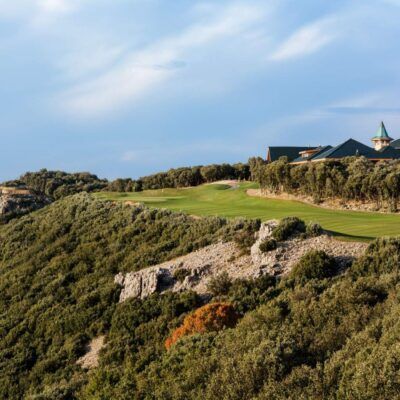 Michlifen Golf Et Country Club Ifrane Located at 1,650 meters above sea level, between mountains and forests of cedars and evergreen oak. With 18 holes, the course was designed by the international champion Jack Nicklaus, the originator of prestigious golf courses all over the world.